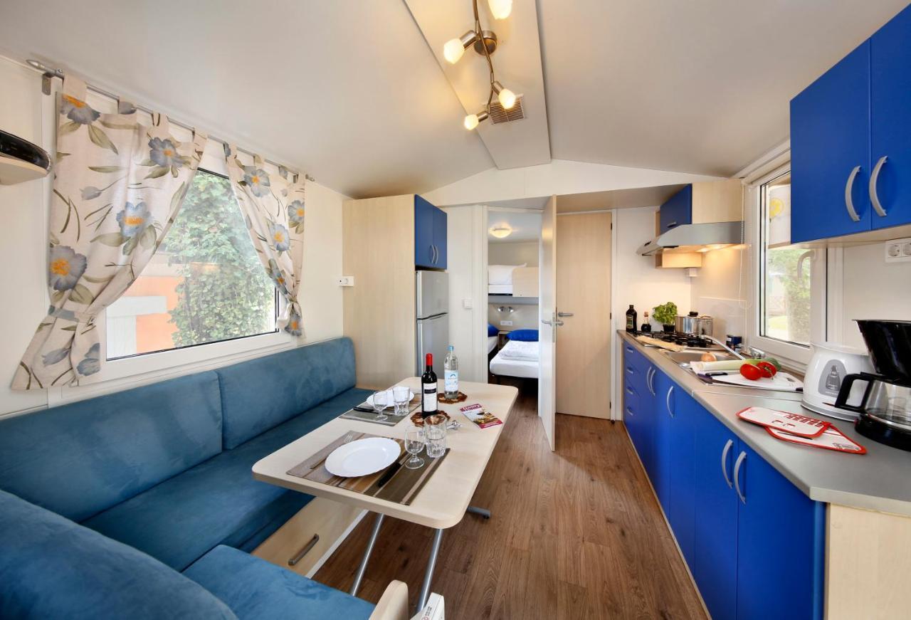 Albatross Mobile Homes On Valamar Camping Lanterna Tar-Vabriga المظهر الخارجي الصورة